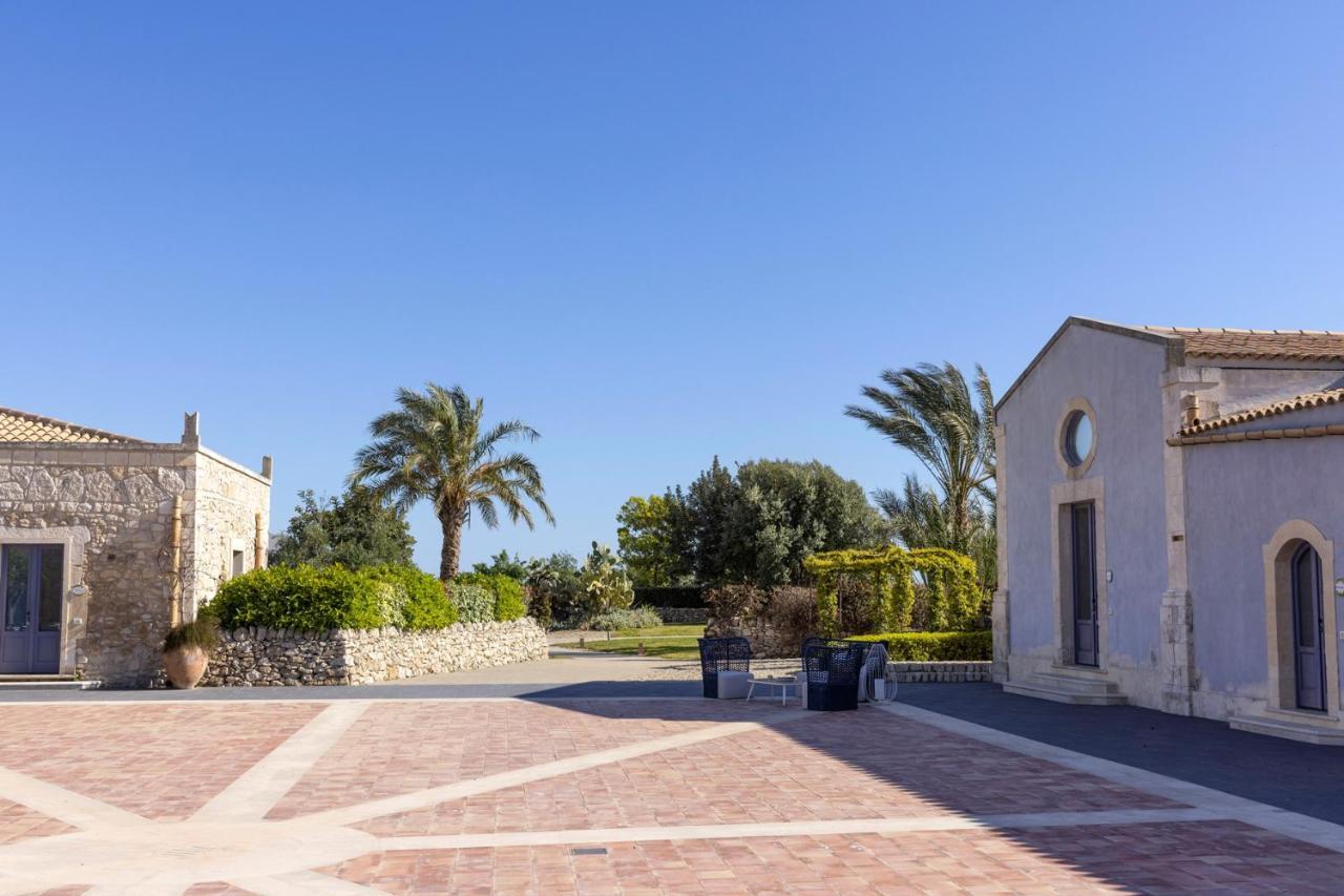 Masseria Del Carrubo Noto Luaran gambar